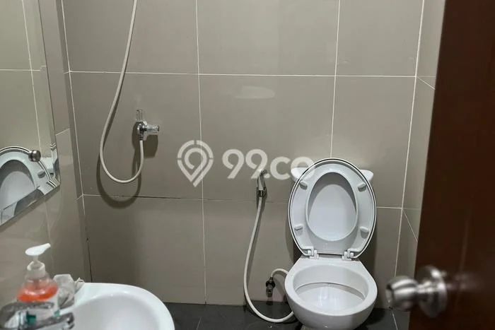 PELUANG EMAS! Ruko di Metland Puri, Luas 180m², Pusat Bisnis PELUANG EMAS! Ruko di Metland Puri, Luas 180m², Pusat Bisnis