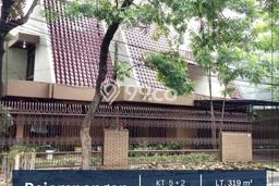 Jual Rumah Mewah Megah Dengan View Eksklusif di Pejompongan, Jakarta Pusat Jual Rumah Mewah Megah Dengan View Eksklusif di Pejompongan, Jakarta Pusat