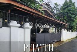 Ready to Use! Luxury House LT 412m2 Desain Modern di Pejaten Ready to Use! Luxury House LT 412m2 Desain Modern di Pejaten