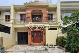 Ready to Use! Premium House LT 172m2 Desain Modern di Pegangsaan Ready to Use! Premium House LT 172m2 Desain Modern di Pegangsaan