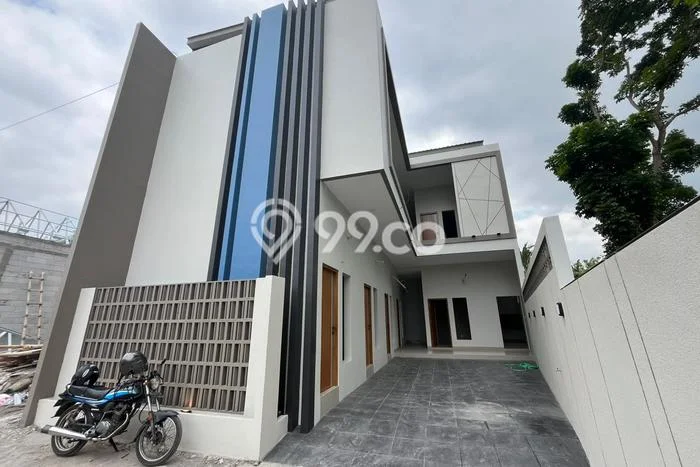 Dijual Kost Strategis di Ngaglik, Sleman 10 KT, 10 KM, Luas Bangunan 148m2 Dijual Kost Strategis di Ngaglik, Sleman 10 KT, 10 KM, Luas Bangunan 148m2