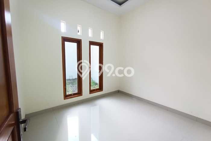 Jual Rumah Bagus Siap Huni LB 100m2 di Ngaglik, Sleman Jual Rumah Bagus Siap Huni LB 100m2 di Ngaglik, Sleman