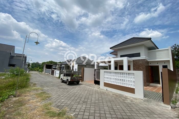 Rumah Modern 3 KT di Minomartani Sleman Unfurnished Rumah Modern 3 KT di Minomartani Sleman Unfurnished