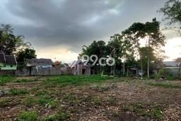 Jarang Ada! Tanah di Sleman Punya Luas 156m2 SHM Jarang Ada! Tanah di Sleman Punya Luas 156m2 SHM