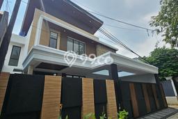 Jual Rumah Mewah Elegan Dengan View Cantik di Radio Dalam, Jakarta Selatan Jual Rumah Mewah Elegan Dengan View Cantik di Radio Dalam, Jakarta Selatan