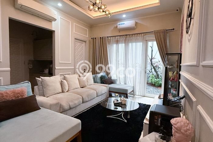 Rumah Elit Modern Siap Huni di Ragunan Jakarta Selatan Rumah Elit Modern Siap Huni di Ragunan Jakarta Selatan