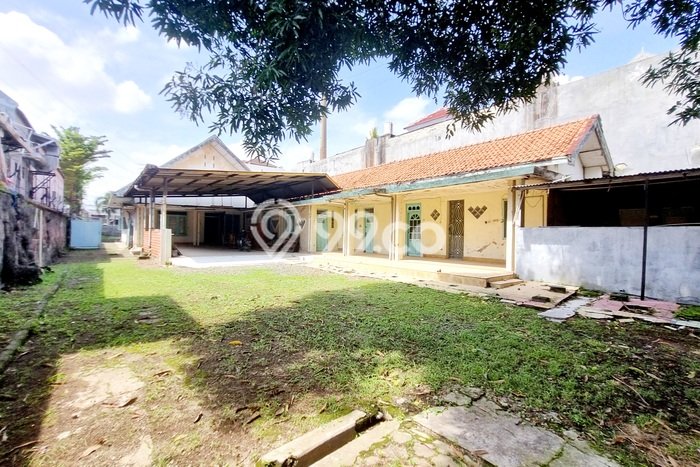Komersial Dijual di Cirebon LT 2770m2 & LB 500m2 Lokasi Terbaik! Komersial Dijual di Cirebon LT 2770m2 & LB 500m2 Lokasi Terbaik!