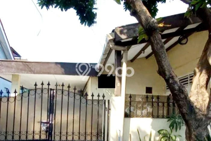 Rumah Luas Asri 2 KT Siap Pakai di Cirebon Kota Cirebon Rumah Luas Asri 2 KT Siap Pakai di Cirebon Kota Cirebon