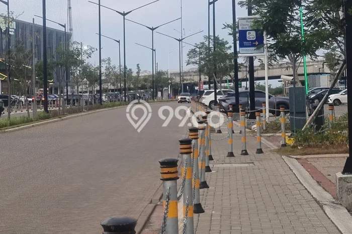 Ruko Disewa di Jakarta Utara dengan LB 180m2 Area Komersial Ramai Ruko Disewa di Jakarta Utara dengan LB 180m2 Area Komersial Ramai