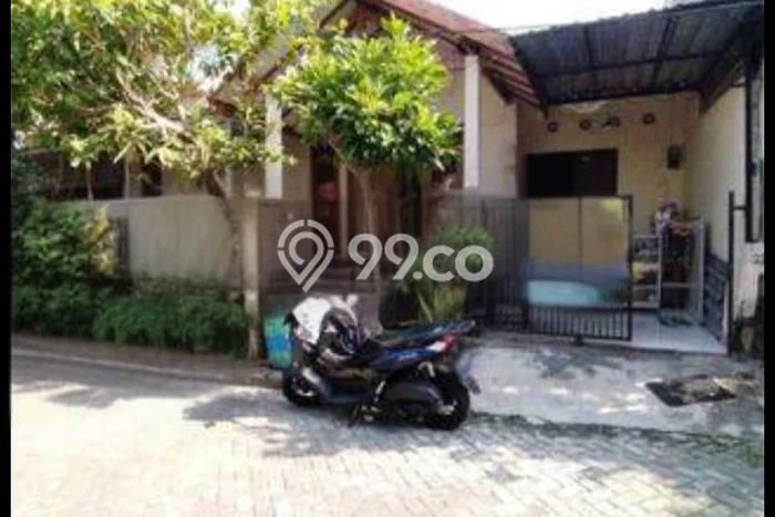 For Sale Rumah 3 Kamar Lokasi Ideal Nyaman dan Strategis di Tembalang For Sale Rumah 3 Kamar Lokasi Ideal Nyaman dan Strategis di Tembalang