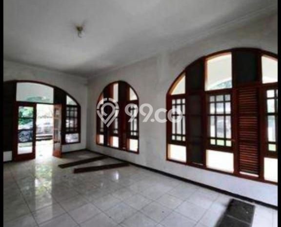 Disewakan Komersial di Gajah Mungkur Semarang LT 1012m2, LB 500m2 Disewakan Komersial di Gajah Mungkur Semarang LT 1012m2, LB 500m2