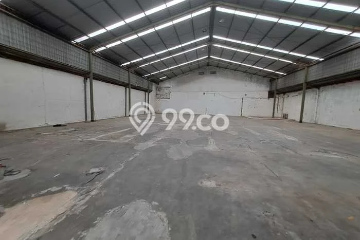 Unit Gudang Disewa Lokasi Semarang Barat, Semarang Spesifikasi Luas Bangunan 800m2 Unit Gudang Disewa Lokasi Semarang Barat, Semarang Spesifikasi Luas Bangunan 800m2