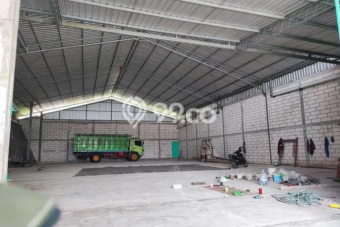 Gudang bagus disewakan di Semarang Barat Semarang dengan LB 700m2 harga sewa terbaik Gudang bagus disewakan di Semarang Barat Semarang dengan LB 700m2 harga sewa terbaik