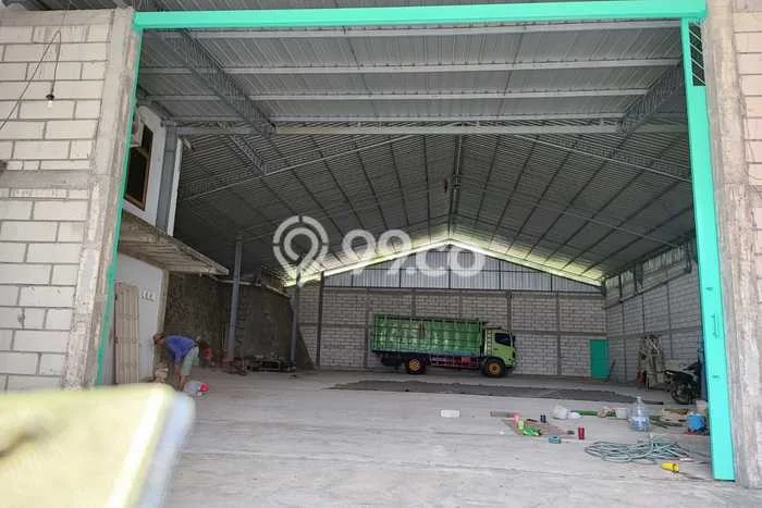 Gudang bagus disewakan di Semarang Barat Semarang dengan LB 700m2 harga sewa terbaik Gudang bagus disewakan di Semarang Barat Semarang dengan LB 700m2 harga sewa terbaik