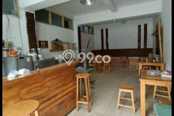 Ruko Disewa di Semarang dengan LB 45m2 Area Komersial Ramai Ruko Disewa di Semarang dengan LB 45m2 Area Komersial Ramai