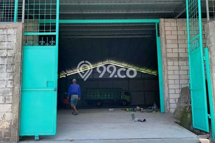 Gudang bagus disewakan di Semarang Barat Semarang dengan LB 700m2 harga sewa terbaik Gudang bagus disewakan di Semarang Barat Semarang dengan LB 700m2 harga sewa terbaik