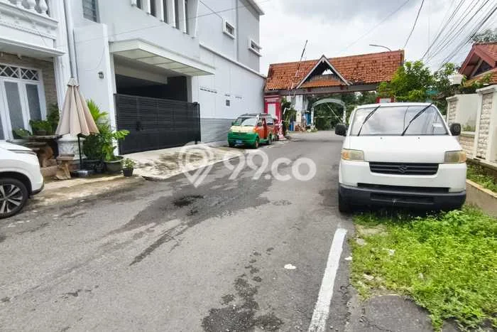 Komersial Dijual di Semarang LT 120m2 & LB 240m2 Lokasi Terbaik! Komersial Dijual di Semarang LT 120m2 & LB 240m2 Lokasi Terbaik!