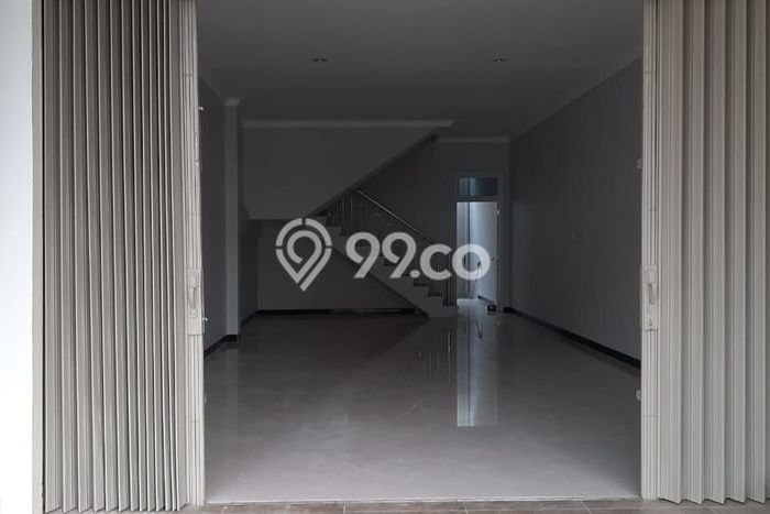 Ruko Dijual di Prime Area Semarang Luas 200m2 Ruko Dijual di Prime Area Semarang Luas 200m2