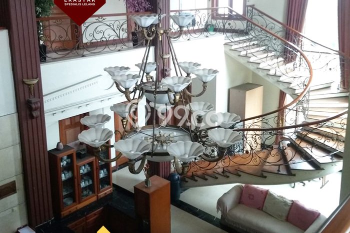 Hunian Eksklusif Dijual LT 2630m2 di Pasar Minggu, Jakarta Selatan Hunian Eksklusif Dijual LT 2630m2 di Pasar Minggu, Jakarta Selatan
