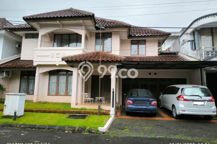 Hunian Elit LB 255m2 Siap Pakai Desain Elegan di Bintaro, Tangerang Selatan Hunian Elit LB 255m2 Siap Pakai Desain Elegan di Bintaro, Tangerang Selatan