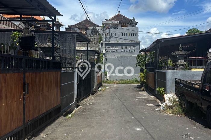 For Sale Rumah 2 Kamar Lokasi Strategis Nyaman dan Strategis di Denpasar Timur For Sale Rumah 2 Kamar Lokasi Strategis Nyaman dan Strategis di Denpasar Timur
