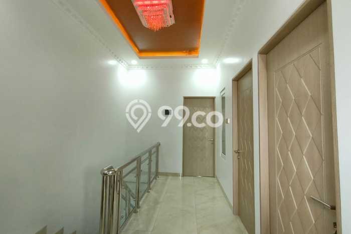 Jual Rumah Favorit Siap Huni LB 196m2 di Bekasi Timur, Bekasi Jual Rumah Favorit Siap Huni LB 196m2 di Bekasi Timur, Bekasi