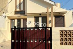 For Sale Rumah 3 Kamar Lokasi Strategis Bagus dan Strategis di Bekasi Timur For Sale Rumah 3 Kamar Lokasi Strategis Bagus dan Strategis di Bekasi Timur