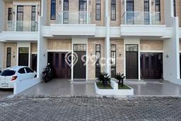 Dijual Cepat Rumah Favorit Siap Huni LB 140m2 di Makassar, Makassar Dijual Cepat Rumah Favorit Siap Huni LB 140m2 di Makassar, Makassar