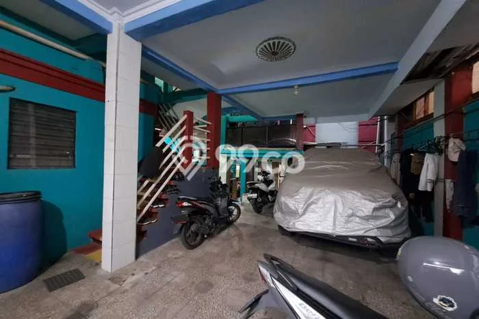 Dijual Rumah Kost di Depok I, Depok, 30 KT, 30 KM, Bangunan 550m2 Dijual Rumah Kost di Depok I, Depok, 30 KT, 30 KM, Bangunan 550m2