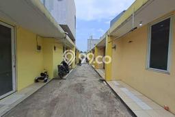 Dijual Kost di Serpong, Tangerang Selatan, 29 KT, 29 KM, Luas 1000m2 Dijual Kost di Serpong, Tangerang Selatan, 29 KT, 29 KM, Luas 1000m2