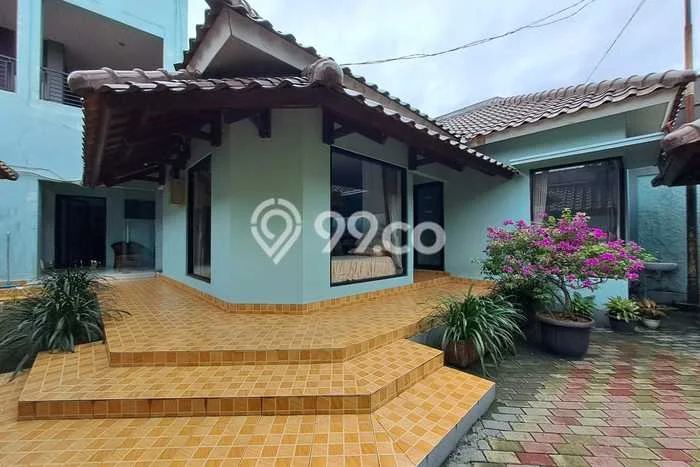AREA KOMERSIAL! Ruko Disewakan Kawasan Depok I, Luas 500m2m², Akses Utama, Ready Bisnis AREA KOMERSIAL! Ruko Disewakan Kawasan Depok I, Luas 500m2m², Akses Utama, Ready Bisnis