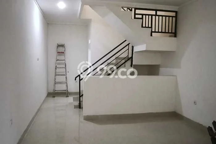 Unit Ruko Dijual di Jakarta Barat LT 48m2 & LB 40m2 Unit Ruko Dijual di Jakarta Barat LT 48m2 & LB 40m2
