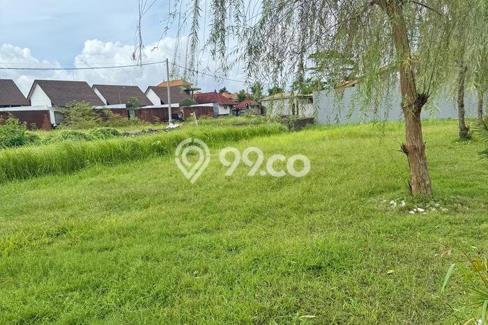 Tanah Dijual di Gianyar Seluas 216m2 Strategis Tanah Dijual di Gianyar Seluas 216m2 Strategis