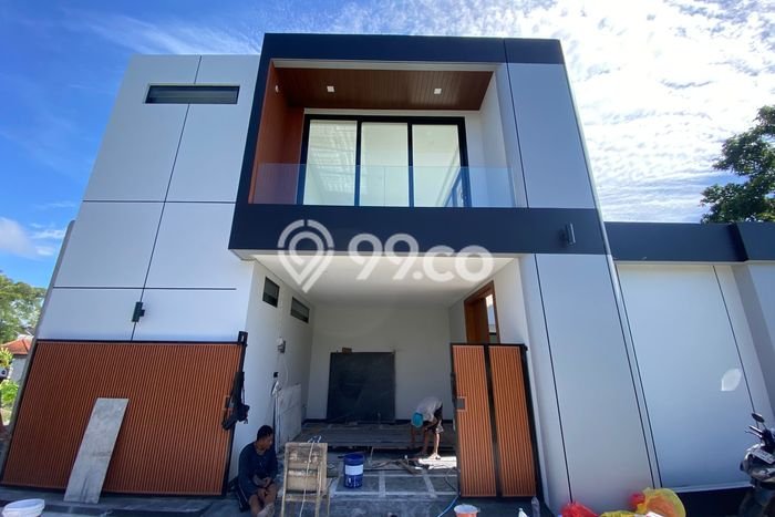 Tempat Strategis! Vila Kawasan , Area 200m2m², Kondisi Terbaik Tempat Strategis! Vila Kawasan , Area 200m2m², Kondisi Terbaik