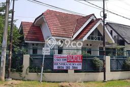 Ready to Use! Premium House LT 340m2 Desain Elegan di BSD Ready to Use! Premium House LT 340m2 Desain Elegan di BSD