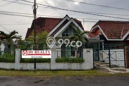 For Sale Rumah Elit Exclusive di Serpong, Tangerang Selatan For Sale Rumah Elit Exclusive di Serpong, Tangerang Selatan