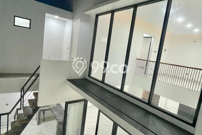 Dijual Rumah Mewah Megah Dengan View Cantik di Bintaro, Tangerang Selatan Dijual Rumah Mewah Megah Dengan View Cantik di Bintaro, Tangerang Selatan