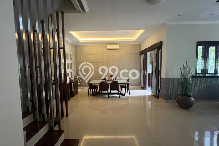 Ready to Use! Premium House LT 366m2 Desain Modern di Bintaro Ready to Use! Premium House LT 366m2 Desain Modern di Bintaro