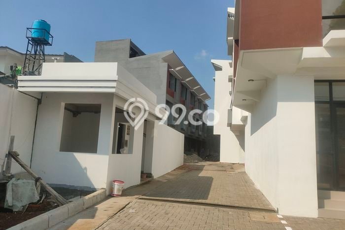 Ruko Dijual di Jakarta Pusat LT 40m2 & LB 160m2 Lokasi Terbaik! Ruko Dijual di Jakarta Pusat LT 40m2 & LB 160m2 Lokasi Terbaik!