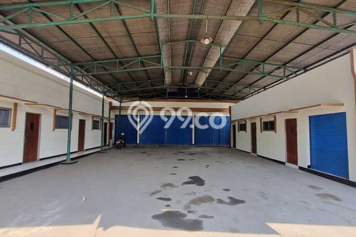 Disewakan Gudang komersial di Karawaci luas bangunan 1250m2 Disewakan Gudang komersial di Karawaci luas bangunan 1250m2