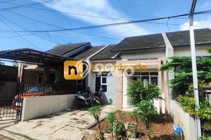 For Sale Hunian Rumah Terawat 2 KT di Padurenan, Bekasi For Sale Hunian Rumah Terawat 2 KT di Padurenan, Bekasi