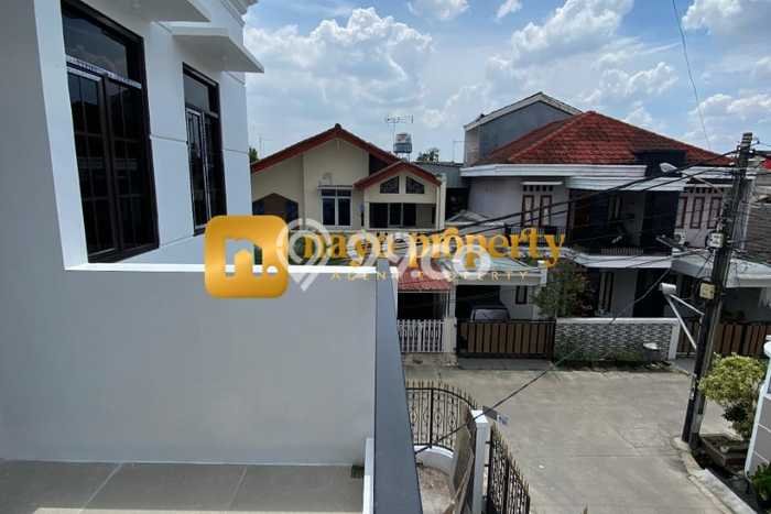Jual Rumah Modern 4 KT di Jatiwaringin, Bekasi Jual Rumah Modern 4 KT di Jatiwaringin, Bekasi