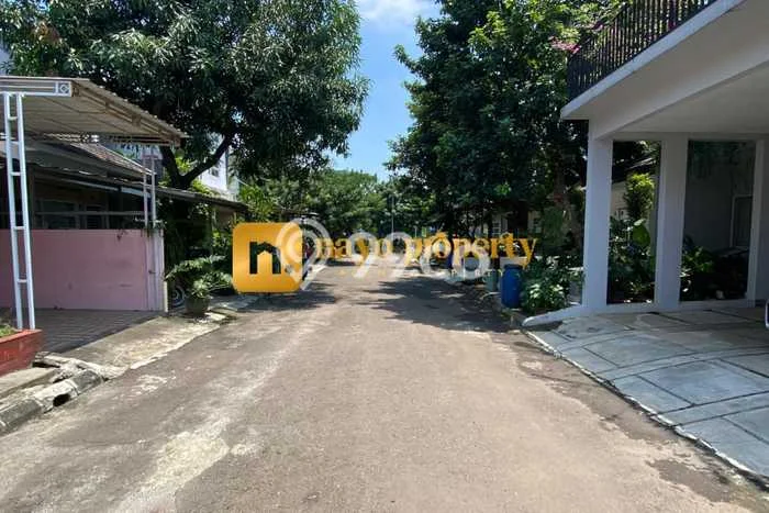 Rumah Luas Asri 3 KT Siap Pakai di Cibubur Depok Rumah Luas Asri 3 KT Siap Pakai di Cibubur Depok