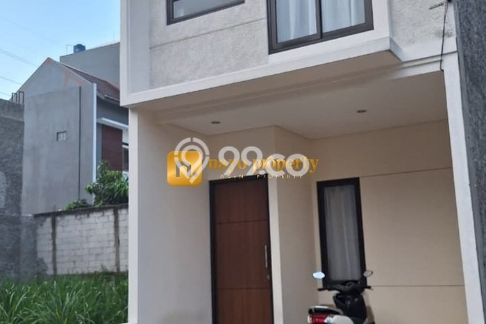 Jual Rumah Strategis Bagus Punya 2 KT di Cimanggis Depok SHM Jual Rumah Strategis Bagus Punya 2 KT di Cimanggis Depok SHM