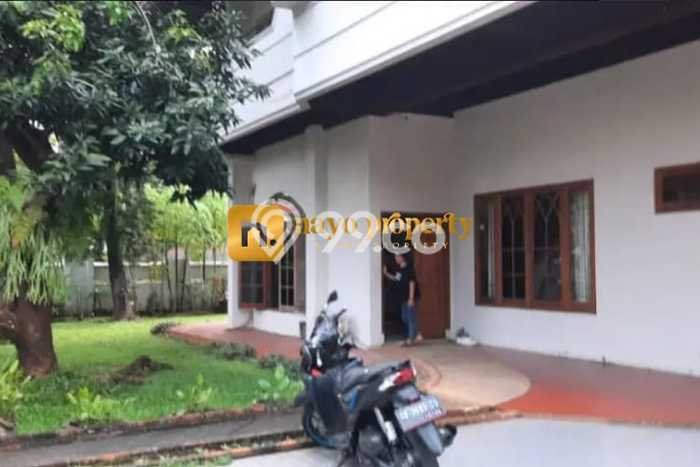 Rumah Mewah LB 550m2 Siap Huni Desain Elegan di Ragunan, Jakarta Selatan Rumah Mewah LB 550m2 Siap Huni Desain Elegan di Ragunan, Jakarta Selatan
