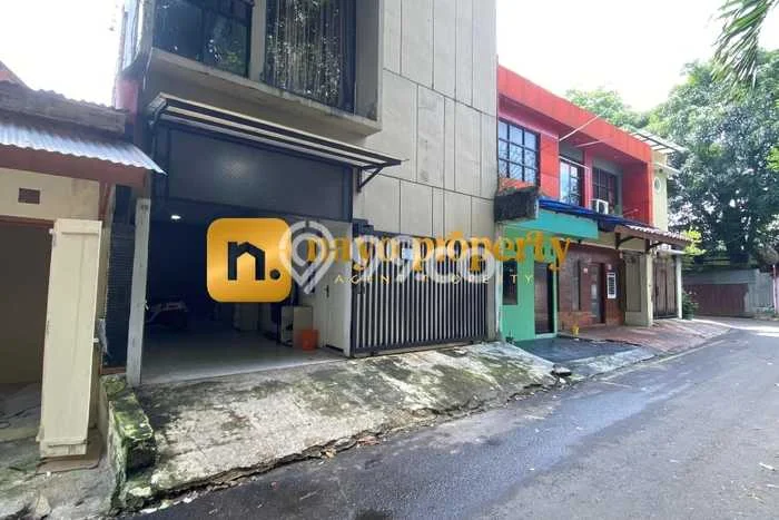 Kost Dijual Lokasi Pulo Gadung, Jakarta Timur, 13 KT, 13 KM, 238m2 Kost Dijual Lokasi Pulo Gadung, Jakarta Timur, 13 KT, 13 KM, 238m2