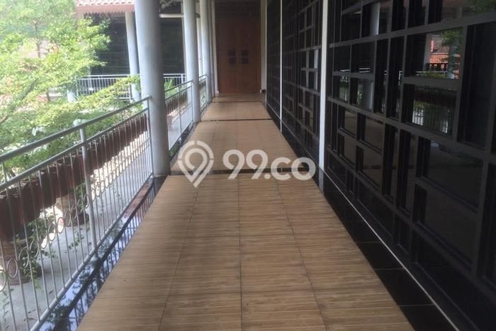 AREA KOMERSIAL! Komersial Kawasan Depok I, Luas 750m², Akses Utama AREA KOMERSIAL! Komersial Kawasan Depok I, Luas 750m², Akses Utama