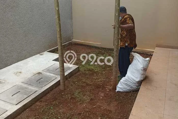 HARGA BERSAING! Ruko di Kemanggisan, Luas 202m², Lokasi Komersial HARGA BERSAING! Ruko di Kemanggisan, Luas 202m², Lokasi Komersial