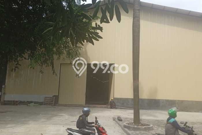 Unit Gudang Paling Strategis di Kebon Jeruk Jakarta Barat dengan LB 814m2 Unit Gudang Paling Strategis di Kebon Jeruk Jakarta Barat dengan LB 814m2