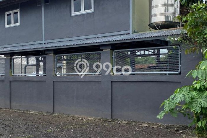 Lokasi Strategis! Dijual Gudang Bisnis di Legok, Tangerang Kondisi Bagus Lokasi Strategis! Dijual Gudang Bisnis di Legok, Tangerang Kondisi Bagus